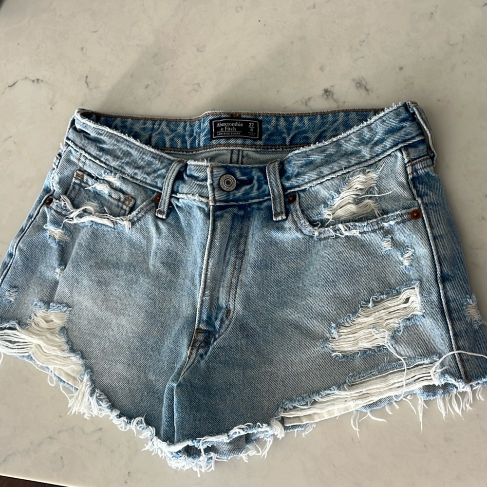 Abercrombie & Fitch Blue Jean Shorts Distressed High-Rise